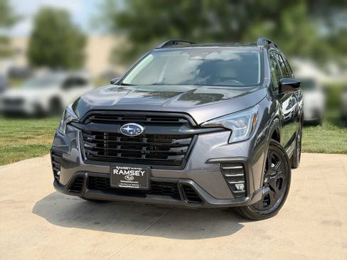 Used 2024 Subaru Ascent Onyx Edition AWD/4WD image 1