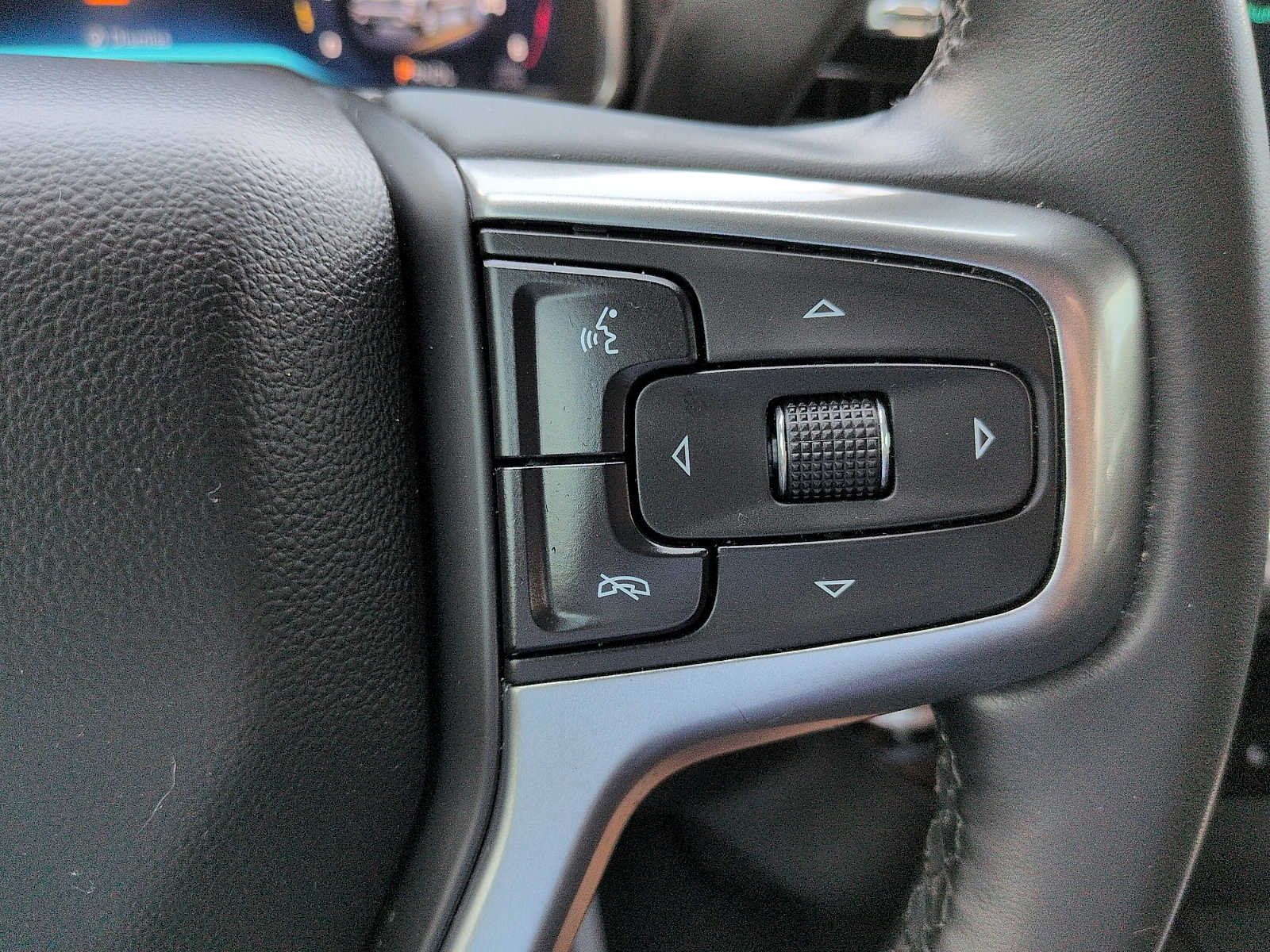 Used 2024 Chevrolet Silverado 1500 RST AWD/4WD image 19