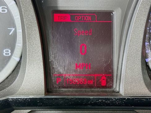 Used 2017 GMC Terrain SLT image 17