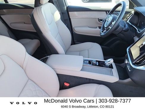 Used 2026 Volvo XC90 B6 Plus w/ Protection Package Premier AWD/4WD image 17
