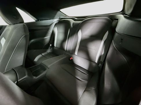 Used 2020 Chevrolet Camaro LT RWD image 25