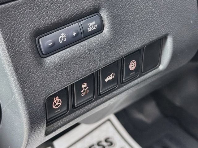 Used 2022 Nissan Murano SV AWD/4WD image 10