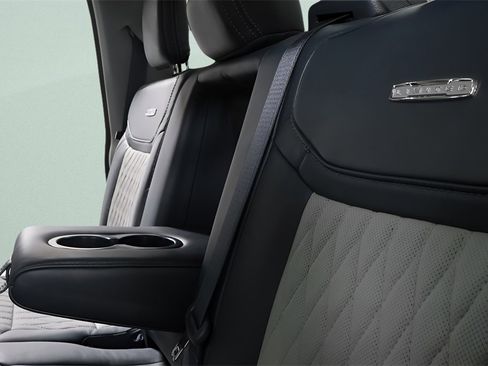 Used 2024 Ford F350 Limited w/ FX4 Off-Road Package image 27