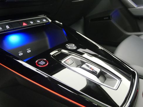 Used 2025 Audi RS 3 image 29