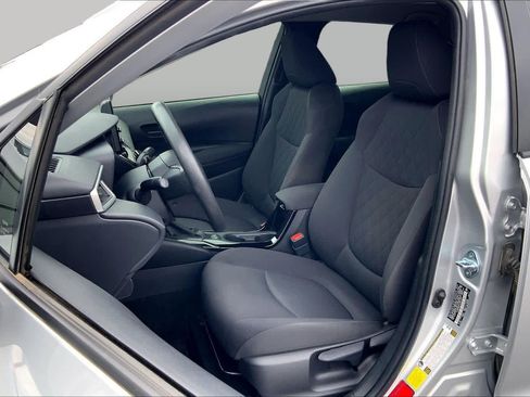 Used 2022 Toyota Corolla LE FWD image 8