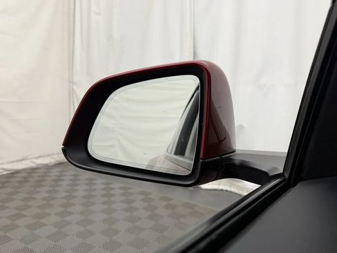 Used 2024 Tesla Model Y Long Range AWD/4WD image 13