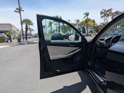 Used 2014 Lexus IS 250 RWD image 13