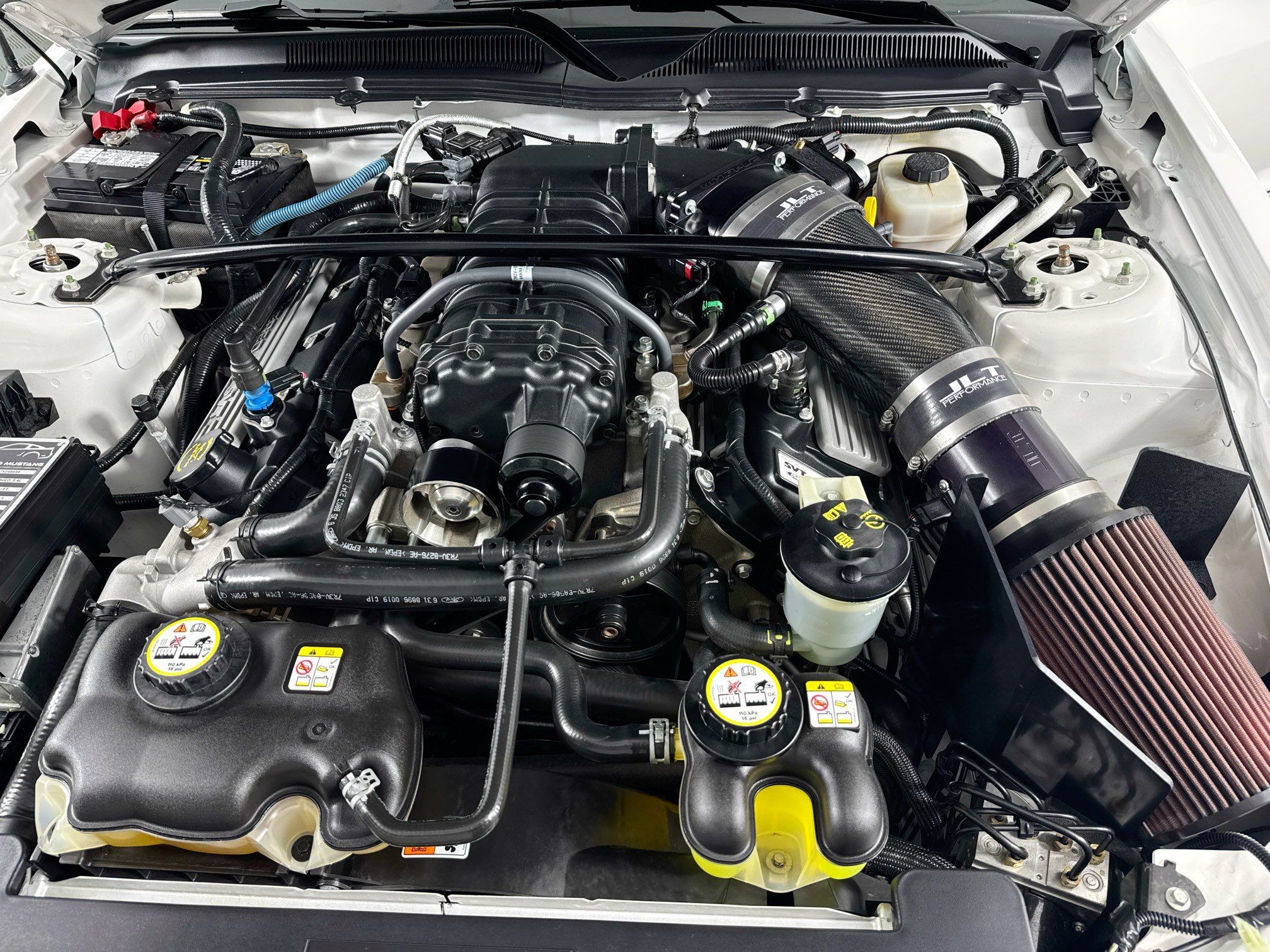 Used 2007 Ford Mustang Shelby GT500 RWD image 10