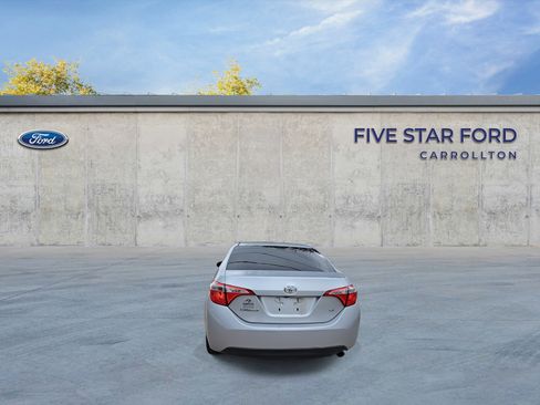 Used 2014 Toyota Corolla LE image 7