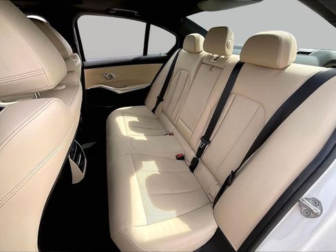 Used 2025 BMW 330i Sedan RWD image 18