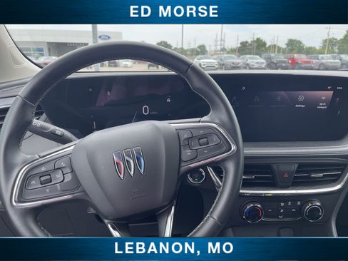 Certified 2025 Buick Encore GX Preferred FWD image 11
