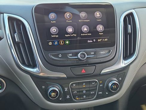 Used 2020 Chevrolet Equinox Premier image 27