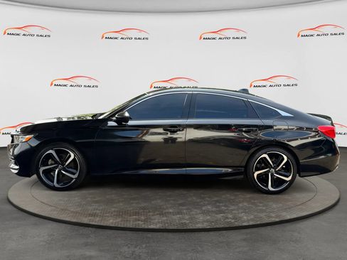 Used 2018 Honda Accord Sport image 7