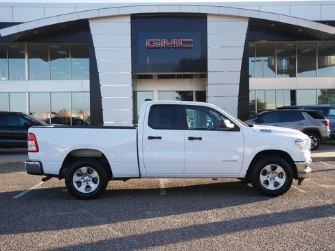 Used 2023 RAM 1500 Big Horn AWD/4WD image 2