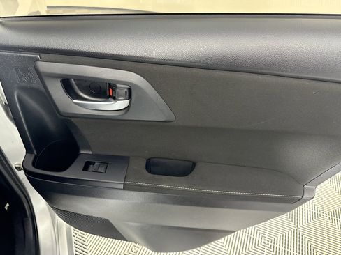 Used 2017 Toyota Corolla iM image 26