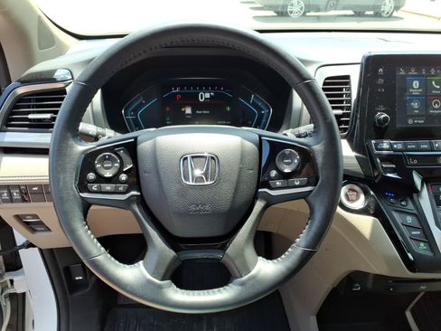 Used 2023 Honda Odyssey Elite image 22