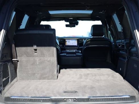Used 2024 Jeep Grand Wagoneer Series II w/ Quick Order Packagew 28T image 29
