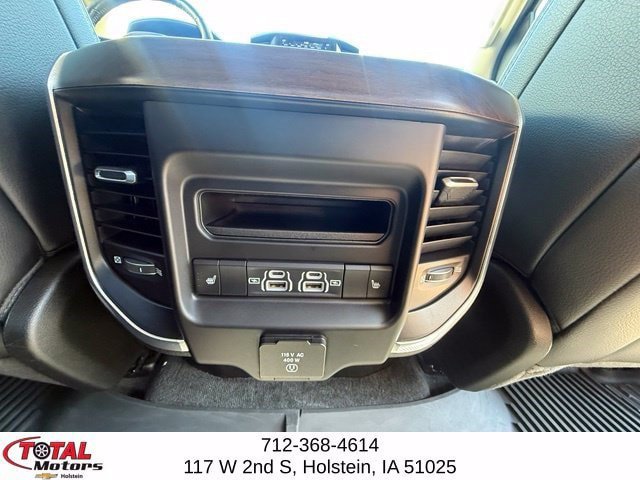 Used 2021 RAM 1500 Laramie AWD/4WD image 16