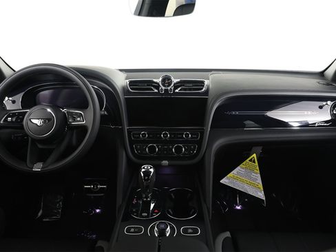 New 2026 Bentley Bentayga Speed image 4