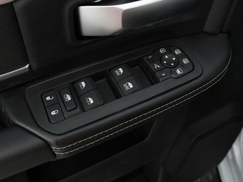 New 2026 RAM 2500 Big Horn AWD/4WD image 15