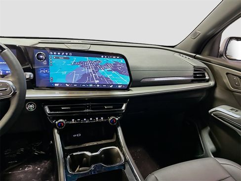 New 2026 Chevrolet Traverse LT w/ Enhanced Driving Package image 25