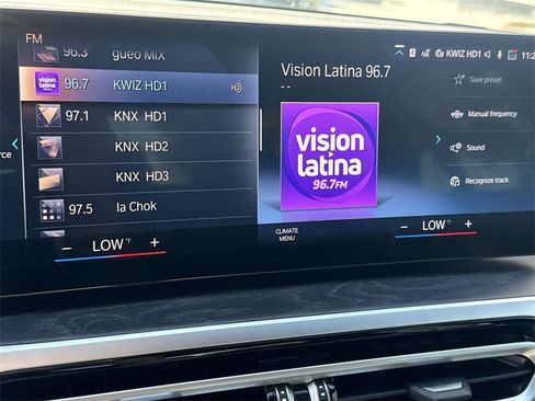 Used 2024 BMW 330e image 11