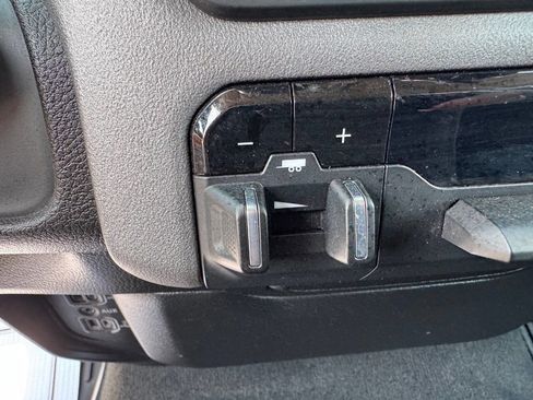 Used 2019 RAM 1500 Tradesman image 25