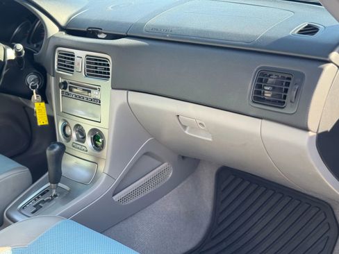 Used 2005 Subaru Forester 2.5X image 38