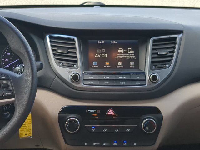 Used 2018 Hyundai Tucson SEL FWD image 18