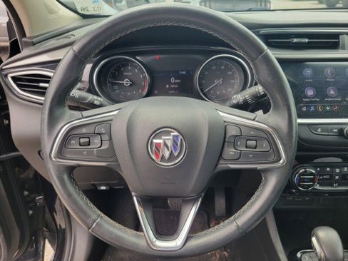 Used 2021 Buick Encore GX Select w/ Sport Touring Package FWD image 17