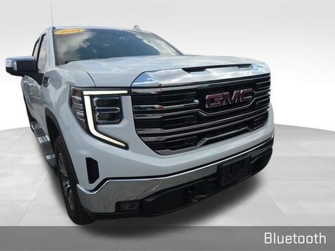 Used 2024 GMC Sierra 1500 SLT w/ SLT Convenience Package AWD/4WD image 2