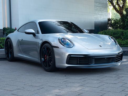Used 2020 Porsche 911 Carrera S RWD image 11