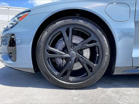 Used 2023 Audi e-tron GT Premium Plus AWD/4WD image 8
