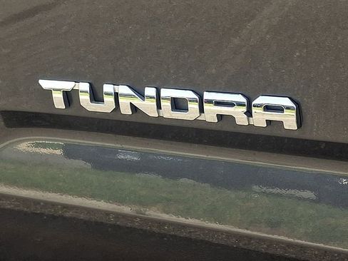 Used 2026 Toyota Tundra Limited AWD/4WD image 29