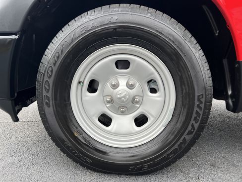 Used 2024 RAM 1500 Tradesman image 11