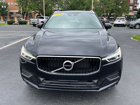 Used 2018 Volvo XC60 T5 Momentum w/ Vision Package AWD/4WD image 2