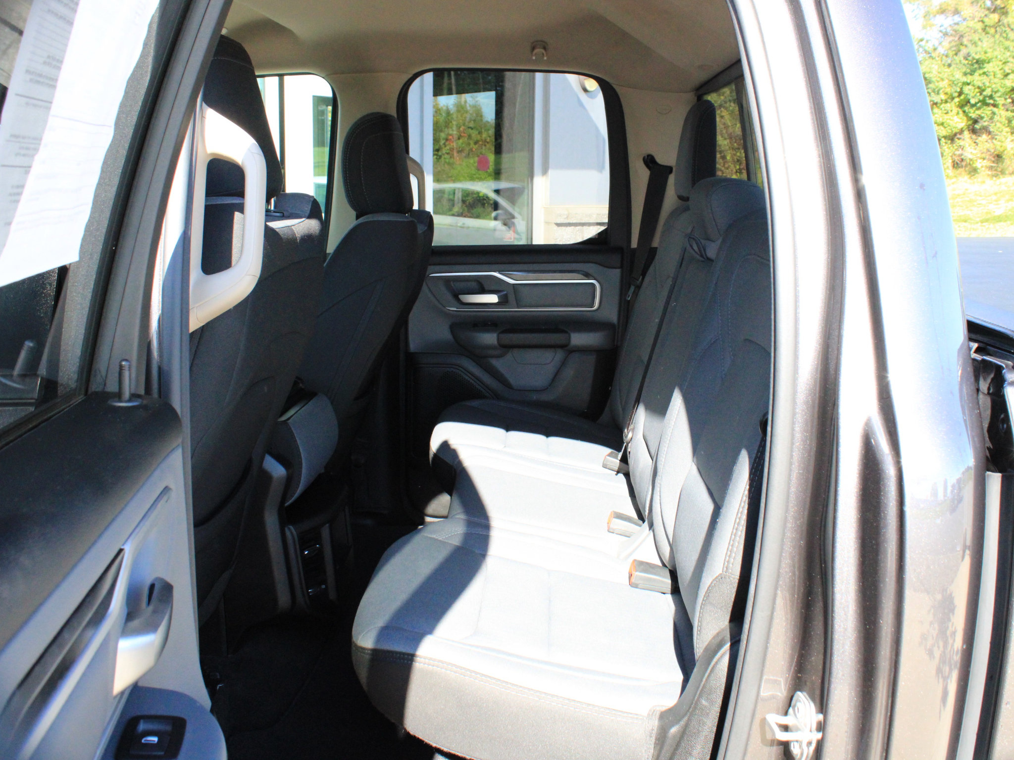 Used 2020 RAM 1500 Big Horn AWD/4WD image 31