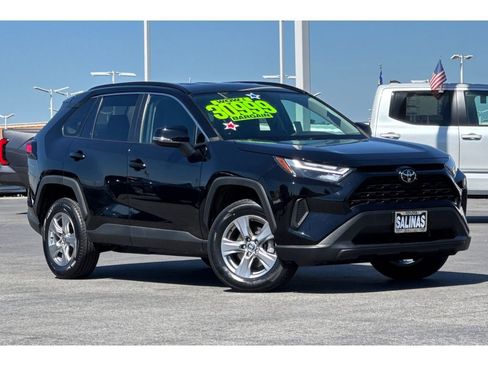 Used 2024 Toyota RAV4 XLE image 2