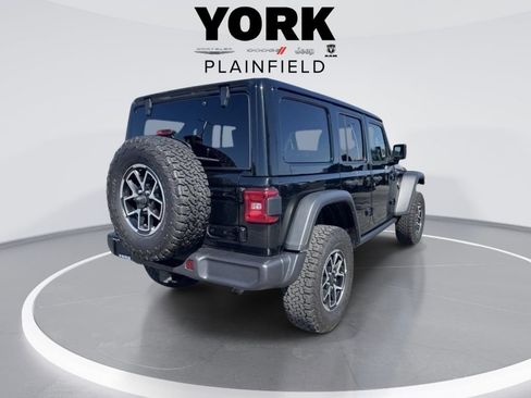 Used 2025 Jeep Wrangler Unlimited Rubicon AWD/4WD image 5