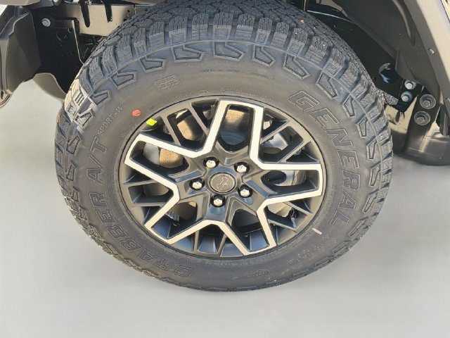 New 2027 Jeep Wrangler Unlimited Sahara AWD/4WD image 30