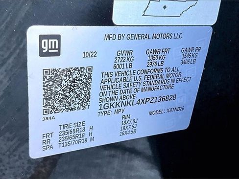 Used 2023 GMC Acadia SLE w/ Driver Convenience Package image 19