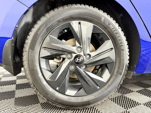 Used 2023 Hyundai Elantra SEL FWD image 23