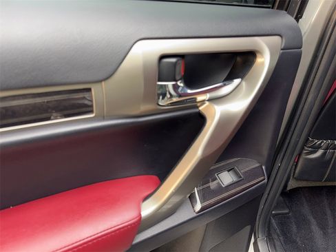 Used 2021 Lexus GX 460 Premium image 38