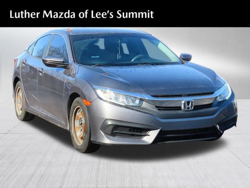 Used 2018 Honda Civic LX image 1