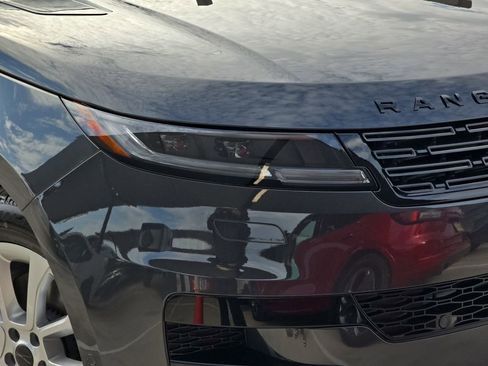 New 2026 Land Rover Range Rover Sport Dynamic SE image 33