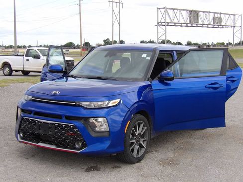 Used 2020 Kia Soul GT-Line FWD image 21