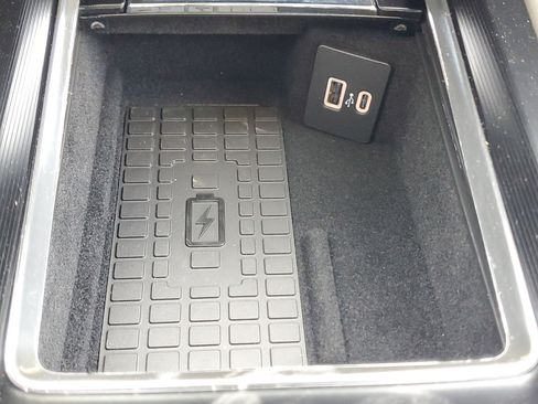 New 2026 Lincoln Corsair Premiere image 23