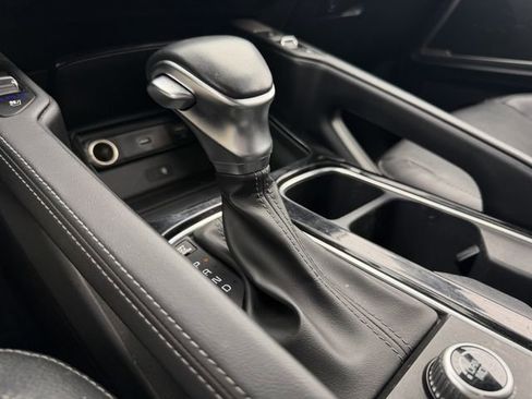 Used 2022 Kia Telluride EX image 18