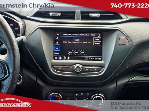 Used 2022 Chevrolet TrailBlazer RS AWD/4WD image 9