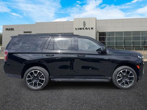 Used 2022 Chevrolet Tahoe RST w/ Luxury Package image 2